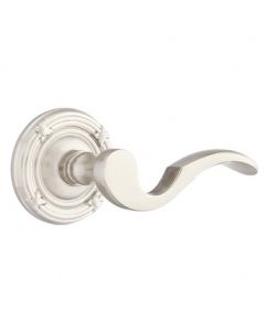 Cortina Lever with Ribbon & Reed Rosette