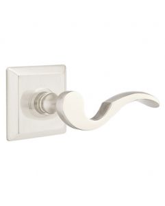 Cortina Lever with Quincy Rosette