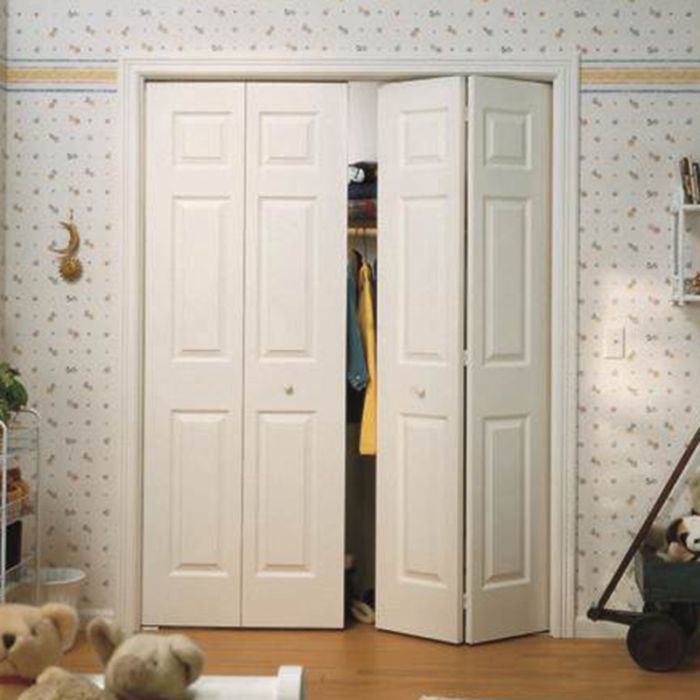 80" Colonist Hollow Core Smooth Bifold 4 Door